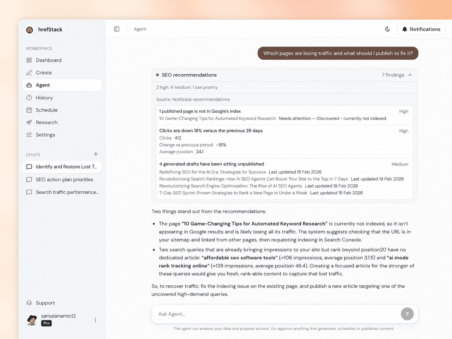 The hrefStack agent answering 'Which pages are losing traffic and what should I publish to fix it?' with seven ranked findings